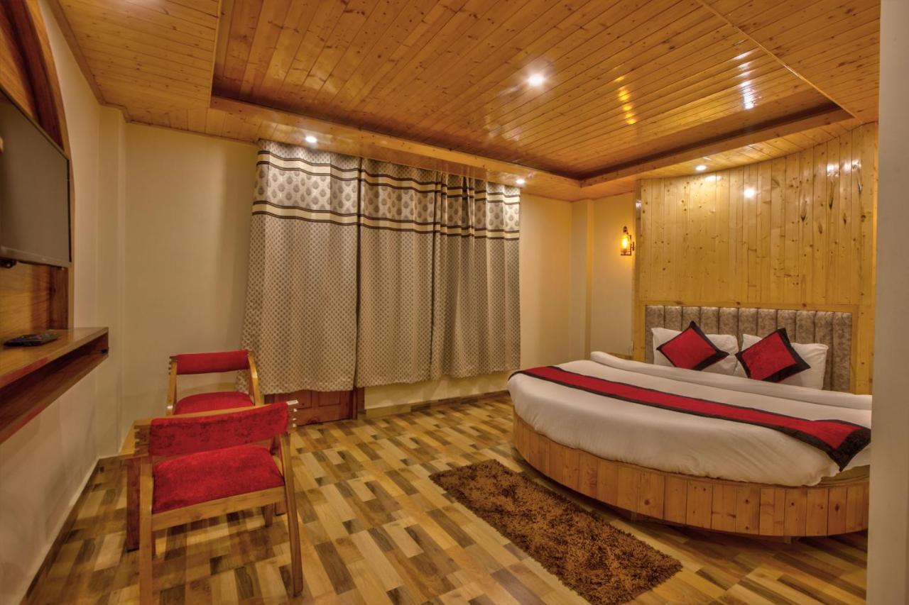 Montana Blues Resort By Snow City Manāli Exterior foto
